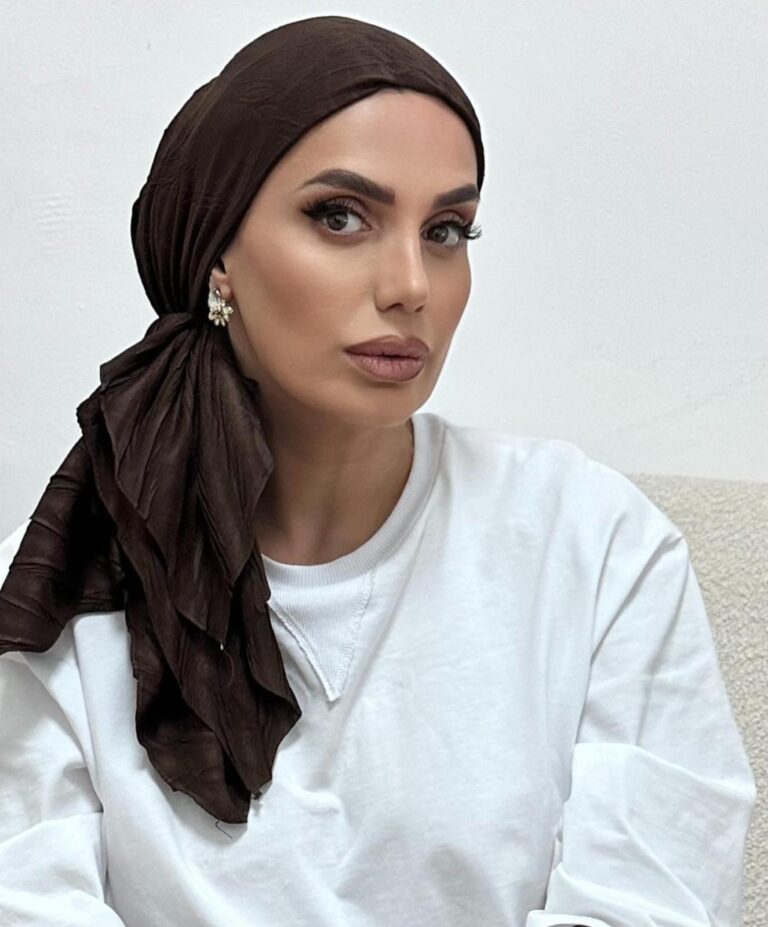 מטפחת מרובעת קיפולים חום