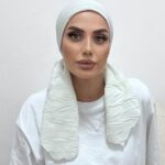 מטפחת מרובעת קיפולים שמנת