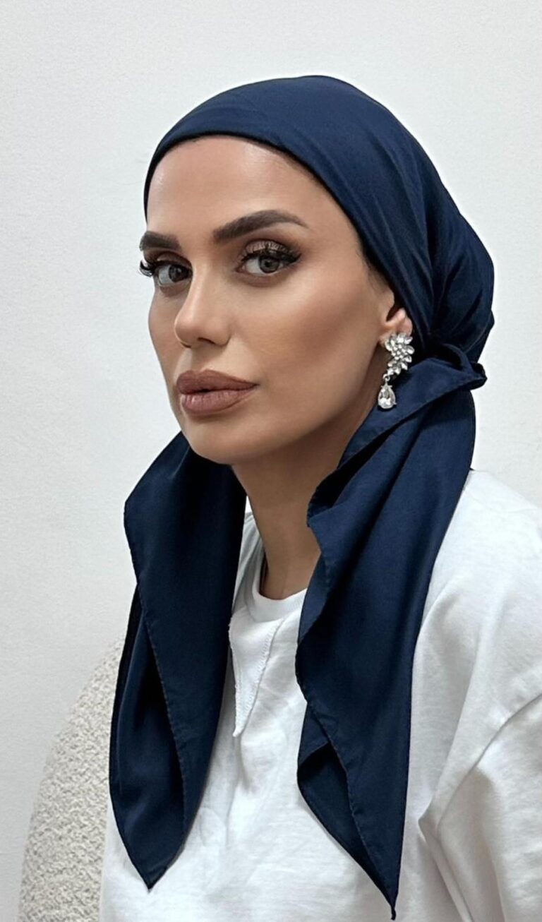 מטפחת מרובעת סאטן משי מט