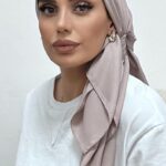 מטפחת מרובעת סאטן משי מט ורוד