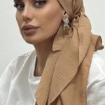מטפחת מרובעת גדולה קרפ חום