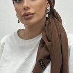 מטפחת מרובעת גדולה קרפ חום