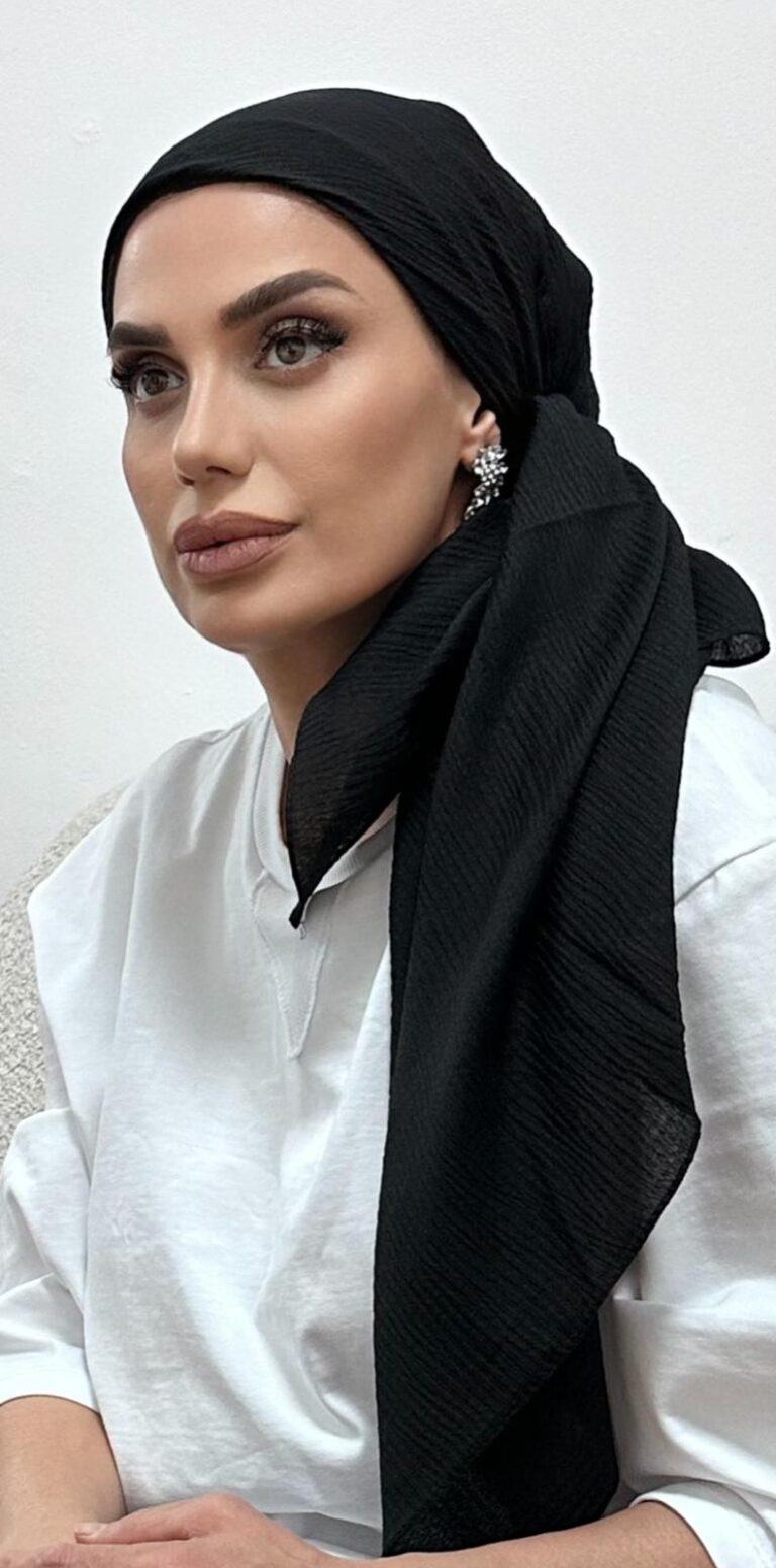 מטפחת מרובעת גדולה קרפ שחור