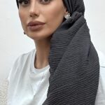 מטפחת מרובעת גדולה קרפ אפור כהה